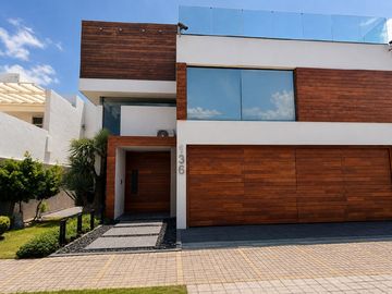 Casa Premium en Venta Cluster 777 Lomas de Angelópolis I