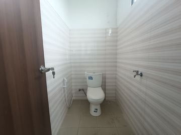Dijual Ruko Golden City Cluster Salmon, Bengkong
