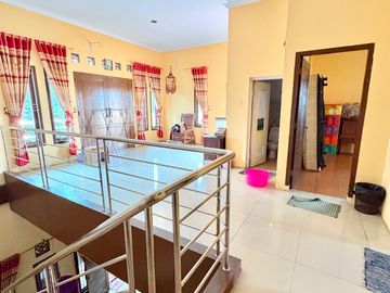 Dijual Rumah Taman Jaya Tangerang Kota, Hook, LT 176 M², LB 440 M², 2,5 Lantai, Rp 1,85 M Nego