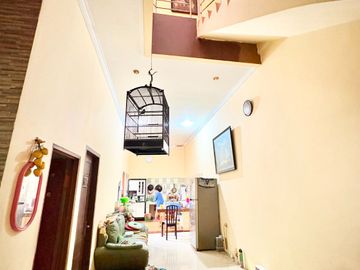 Dijual Rumah Taman Jaya Tangerang Kota, Hook, LT 176 M², LB 440 M², 2,5 Lantai, Rp 1,85 M Nego