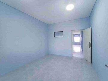 Rumah Mewah Baru 3lt di Tengah Kota Solo
