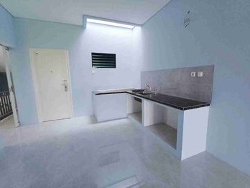 Rumah Mewah Baru 3lt di Tengah Kota Solo