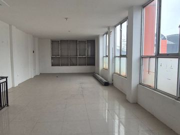 Ruko Pojok Deminimalis 7-3lt, strategis, ramai di Jl Pramuka, Sepanjang Jaya,Rawalumbu Bekasi