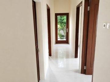 RUMAH SIAP HUNI DLM KOMPLEK PALEM JAKAMULYA BEKASI SELATAN (NEMPEL GALAXY)