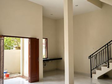 RUMAH SIAP HUNI DLM KOMPLEK PALEM JAKAMULYA BEKASI SELATAN (NEMPEL GALAXY)