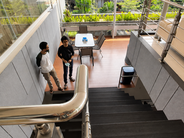GEDUNG KANTOR 3 LANTAI LOKASI STRATEGIS KEMANG JAKSEL