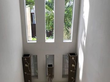 Rumah Modern Private Cluster Kompolek Fasiitas Lengkap di Royal Garden Jimbaran