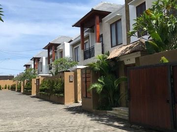 Rumah Modern Private Cluster Kompolek Fasiitas Lengkap di Royal Garden Jimbaran