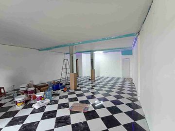 Ruko Gandeng 2,5 Lantai Jl Raya Puspitek Lokasi Ramai