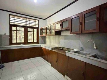 Dijual Rumah Siap Huni Baru Renovasi di Bendi Tanah Kusir Jakarta Selatan