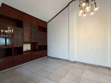 Dijual Rumah Siap Huni Baru Renovasi di Bendi Tanah Kusir Jakarta Selatan