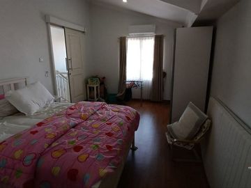 Villa Eksklusif 4 Kamar Tidur Dijual di Kerobokan Kelod Area