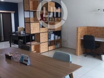 Dijual Ruko Gandeng di Kirana Boutique Office Kelapa Gading Jakarta Utara
