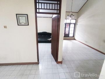 Rumah Luas dan Strategis di Pondok Pekayon Indah Bekasi