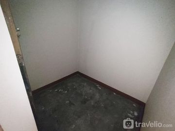 Rumah Luas dan Strategis di Pondok Pekayon Indah Bekasi