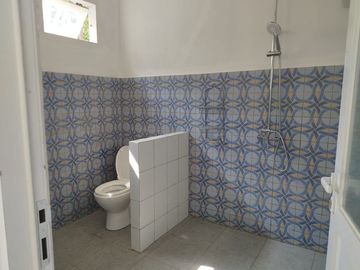 Disewakan rumah semi apart. diarea aman dan asri