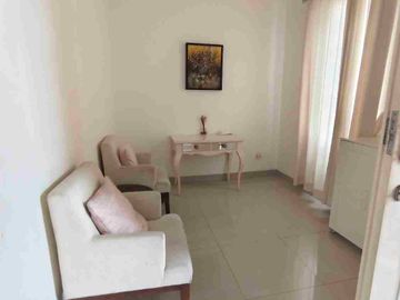 DISEWAKAN RUMAH FULL FURNISHED ALICANTE GADING SERPONG TANGERANG