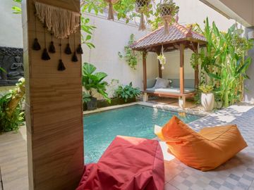 VILLA STYLE MODERN SI UMALAS KEROBOKAN DEKAT PANTAI BATU BELIG
