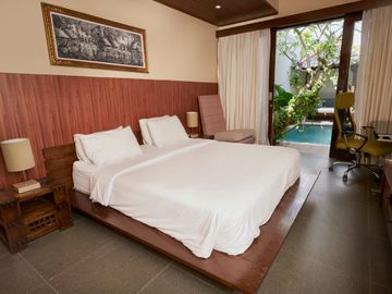 VILLA STYLE MODERN SI UMALAS KEROBOKAN DEKAT PANTAI BATU BELIG