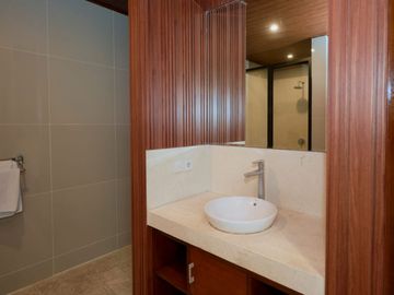 VILLA STYLE MODERN SI UMALAS KEROBOKAN DEKAT PANTAI BATU BELIG