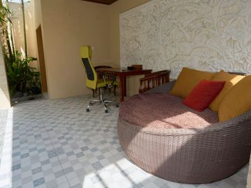 VILLA STYLE MODERN SI UMALAS KEROBOKAN DEKAT PANTAI BATU BELIG