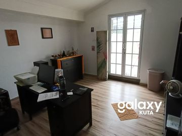 JUAL SEWA VILLA SEMER UMALAS BUMBAK KEROBOKAN BADUNG