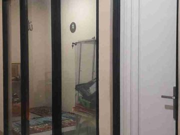 Rumah Hoek 2 lantai di Perum