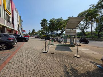 Disewakan Ruko Fluorite Gandeng 2 Posisi Hook di Gading Serpong