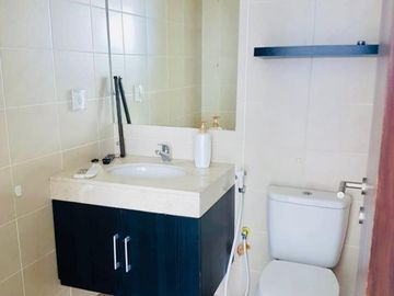 Dijual Murah Dibawah NJOP Apartement St.Moritz, 2BR+1 (87 m²), Bisa KPA, 1.590 M, Kembangan, Jakarta Barat