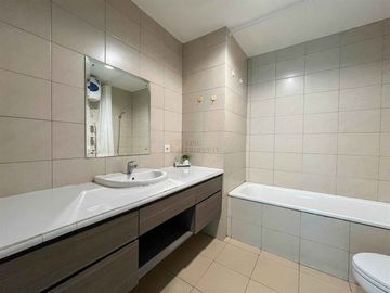 Sewa Apartemen 2 Bedroom Central Park Residences Luas 87M2, Full Furnished, Desain Modern Minimalist, Siap Huni, Fasilitas Lengkap, Dekat Central Park