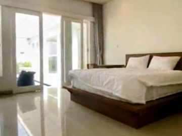 Villa 3 Kamar Tidur ‎Fully Furnished Disewakan, di Canggu