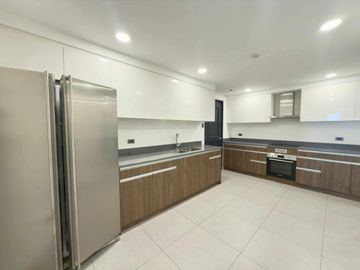 FOR RENT | LUXURIOUS 4-BEDROOM SKYLINE UNIT – ONE BALETE, QUEZON CITY