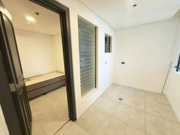 FOR RENT | LUXURIOUS 4-BEDROOM SKYLINE UNIT – ONE BALETE, QUEZON CITY