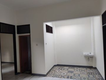 DISEWAKAN! Rumah Siap Huni Taman Pulo Gebang Jakarta Timur