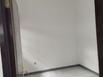 DISEWAKAN! Rumah Siap Huni Taman Pulo Gebang Jakarta Timur