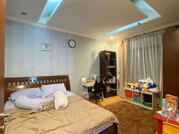 Dijual rumah sultan Syp Cipaganti sukajadi pasteur harga nego, edisi BU CPT, MURAH!