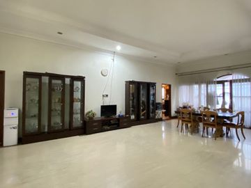 Dijual rumah sultan Syp Cipaganti sukajadi pasteur harga nego, edisi BU CPT, MURAH!