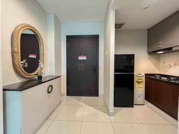 Disewakan 2 Bedroom Condominium Central Park Residences Grogol Petamburan, Luas 87M2, Desain Modern Minimalist, Furnish Lengkap, Lokasi Strategis