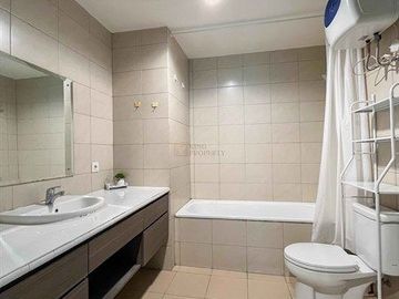 Disewakan 2 Bedroom Condominium Central Park Residences Grogol Petamburan, Luas 87M2, Desain Modern Minimalist, Furnish Lengkap, Lokasi Strategis