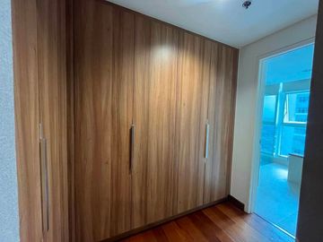 FOR RENT | LUXURIOUS 3-BEDROOM SKYLINE UNIT – ONE BALETE, QUEZON CITY