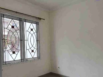 Rumah Siap Huni 2lantai di Villa Permata Gading Jakarta Utara