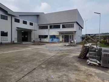DISEWAKAN GUDANG LIKE NEW & STRATEGIS -  Cibadak, Cikupa, Tangerang - Banten.