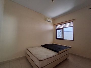 Disewakan Rumah Semi Furnish Lokasi Strategis Dekat RS YAP - Terban Gondokusuman Yogyakarta