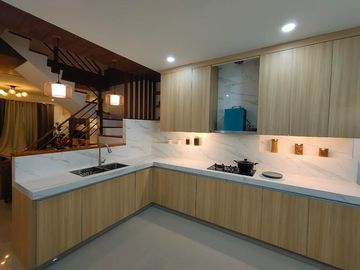 For Sale 2 Storey Modern Townhouse in Pleasantville Subd Talipapa, Novaliches, Q.C. KSA