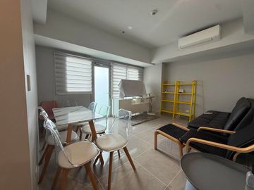 FOR LEASE | CONDO FULLY FURNISHED AT UPTOWN ARTS RESIDENCE – BGC