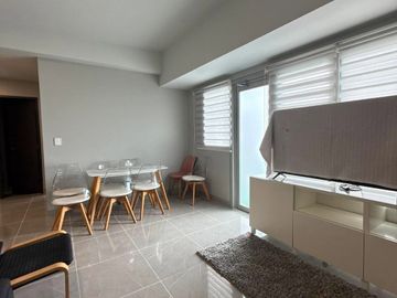 FOR LEASE | CONDO FULLY FURNISHED AT UPTOWN ARTS RESIDENCE – BGC