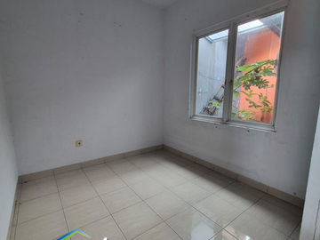 Jual Rumah 1 Lantai Modern di Paradise Serpong City, Dekat Fasilitas Lengkap Mall, Sekolah, UNPAM, Rumah Sakit, Akses Tol BSD & KRL Rawa Buntu