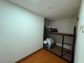 DIJUAL CEPAT RUMAH PIK 1 CLUSTER LAYAR PERMAI UK 8X15 (3.5 LANTAI) FULL RENOVASI FULL FURNISHED SHM MURAH
