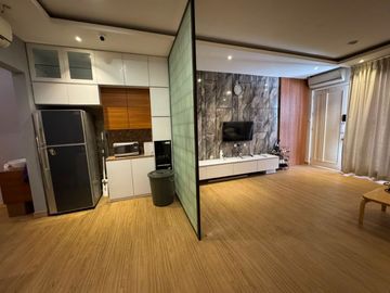 DIJUAL CEPAT RUMAH PIK 1 CLUSTER LAYAR PERMAI UK 8X15 (3.5 LANTAI) FULL RENOVASI FULL FURNISHED SHM MURAH