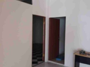 Disewakan Rumah besar 7 kamar di Sunter Agung. Jakarta Utara